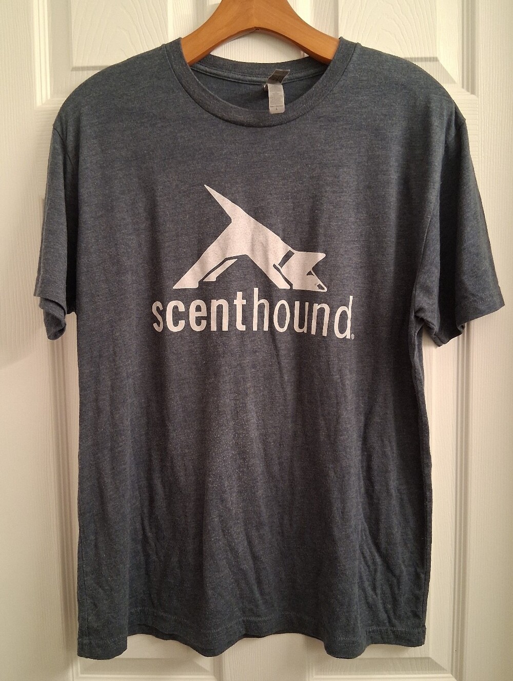 Scent Hound Dog T Shirt Large